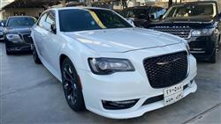 کرایسلەر 300